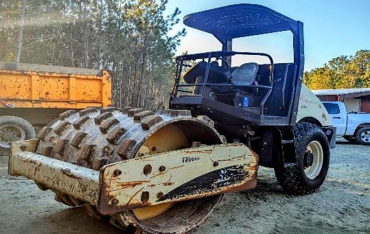 Ingersoll Rand vibratory compactor